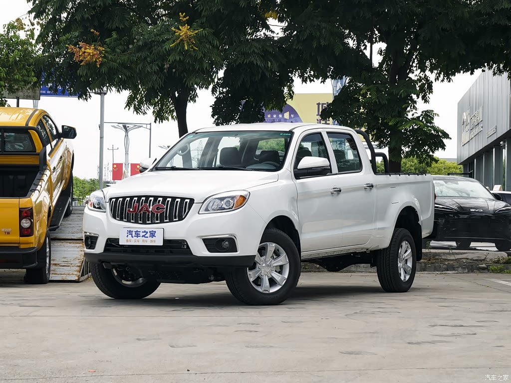 JAC T6 2024 Champion 4x4 Long-Wheelbase — New Pickup Truck for export from China
